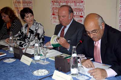 Directora Canal Sur, Consejera de Gobernaci�n, �lvaro Domecq y Eduardo Ordo�ez