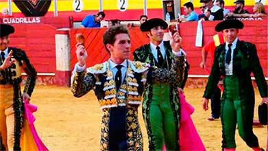 Rotundo triunfo de Ginés Marín y una obra grande de Enrique Ponce en Almería
