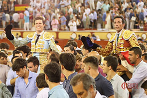 /Borja Jim&eacute;nez desafin&oacute; con la espada el &lsquo;Concierto de Aranjuez&rsquo;